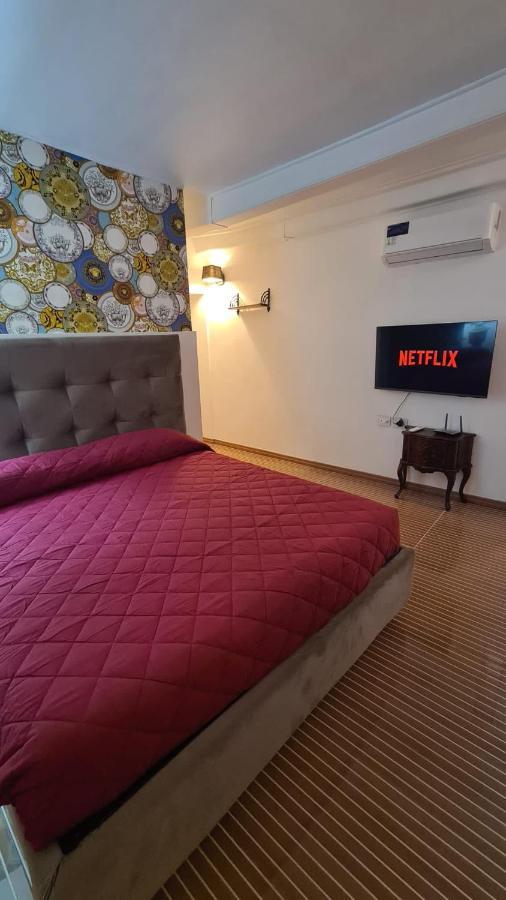 Apartmán Hybris Campo De' Fiori Řím Exteriér fotografie