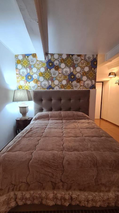 Apartmán Hybris Campo De' Fiori Řím Exteriér fotografie